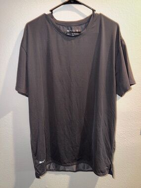 Size XL BYLT Basics Short-Sleeve Mesh Performance Tee in Charcoal